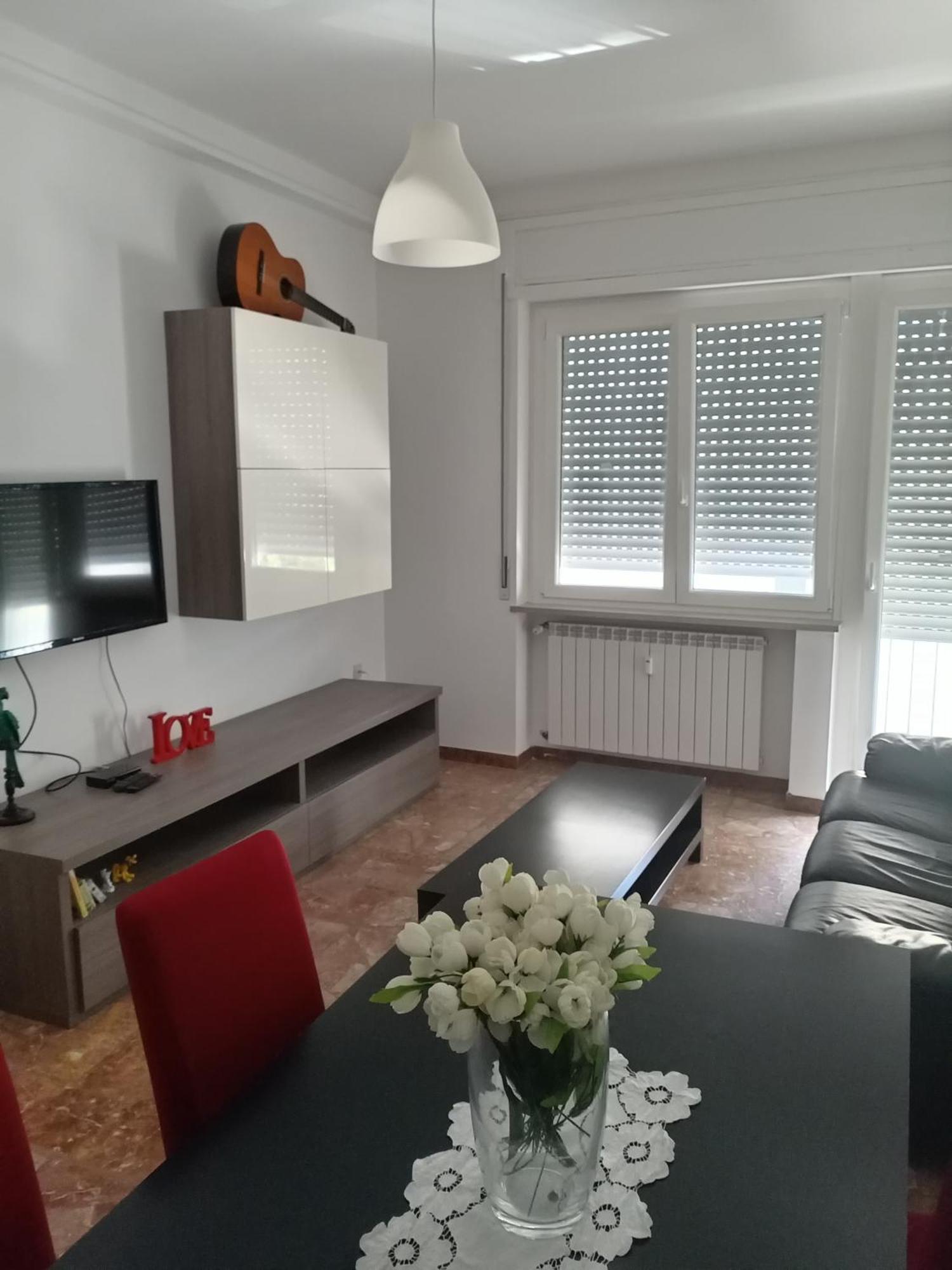 Love House - Apartment On The Beach Pescara Extérieur photo